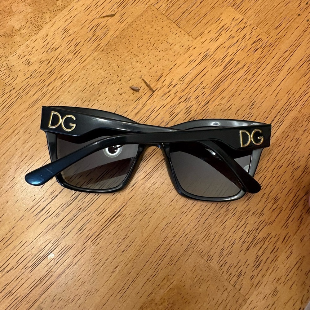 Dolce & Gabbana DG4384 Sunglasses - Picture 7 of 7